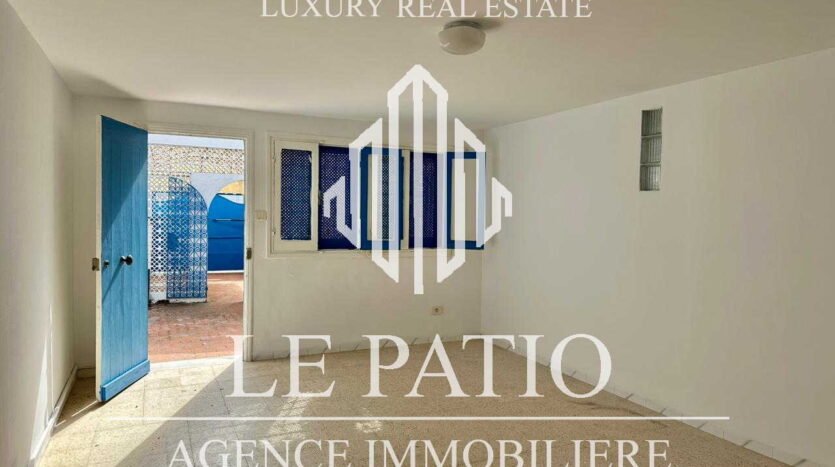 Villa S+3 avec jardin, à louer à Sidi Bou Saïd