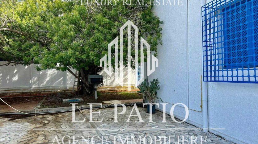 Villa S+3 avec jardin, à louer à Sidi Bou Saïd