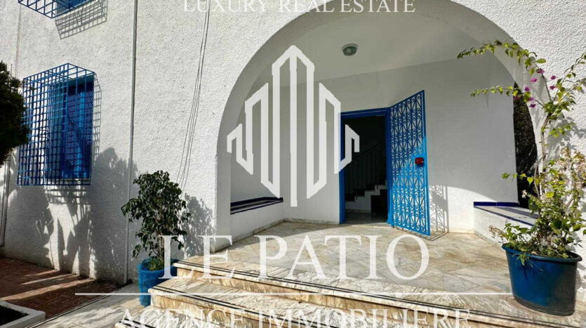 Villa S+3 avec jardin, à louer à Sidi Bou Saïd