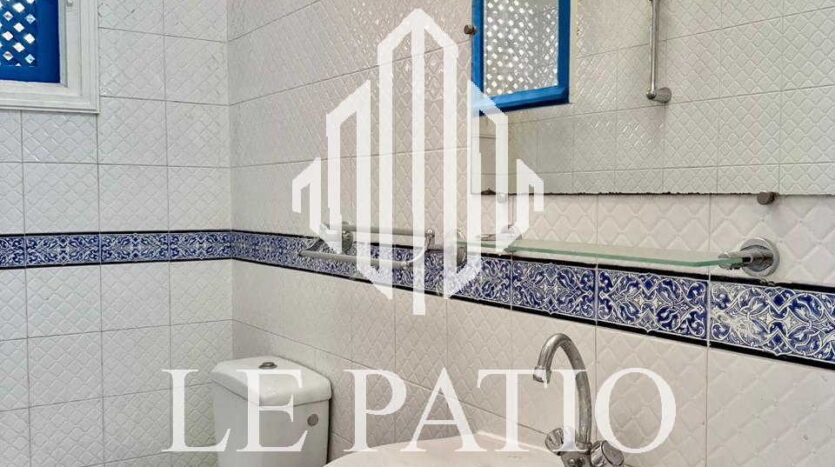 Villa S+3 avec jardin, à louer à Sidi Bou Saïd