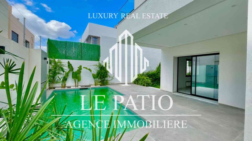 Villa jumelée S3 à louer à La Soukra