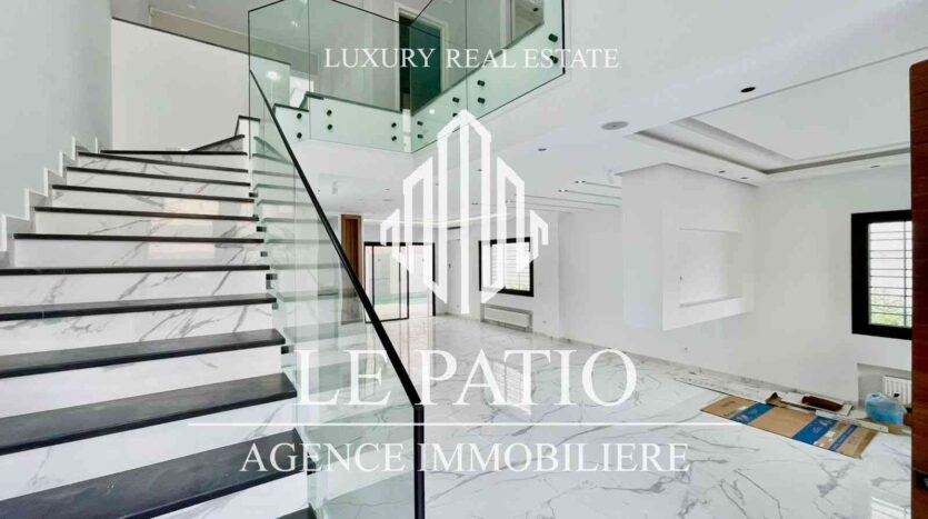 Villa jumelée S3 à louer à La Soukra