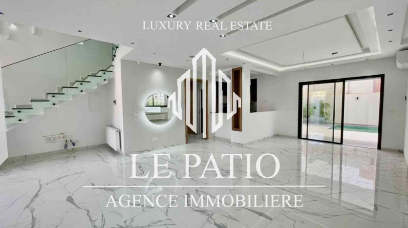 Villa jumelée S3 à louer à La Soukra